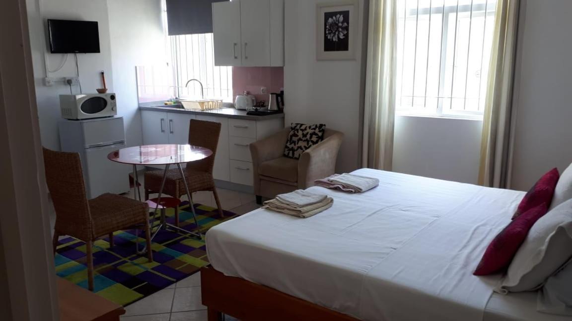 Sacha Tourist Residence 2 Mahebourg Bagian luar foto