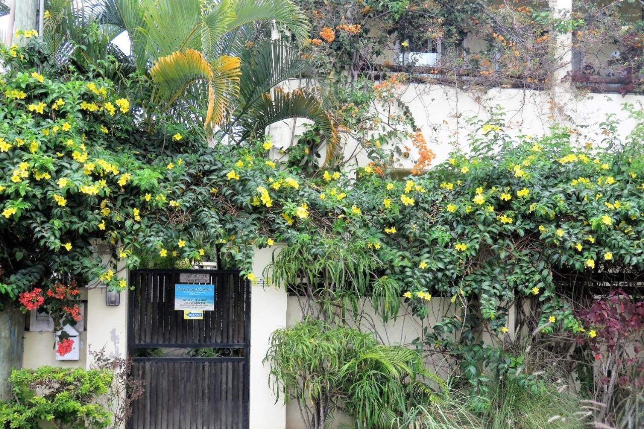 Sacha Tourist Residence 2 Mahebourg Bagian luar foto