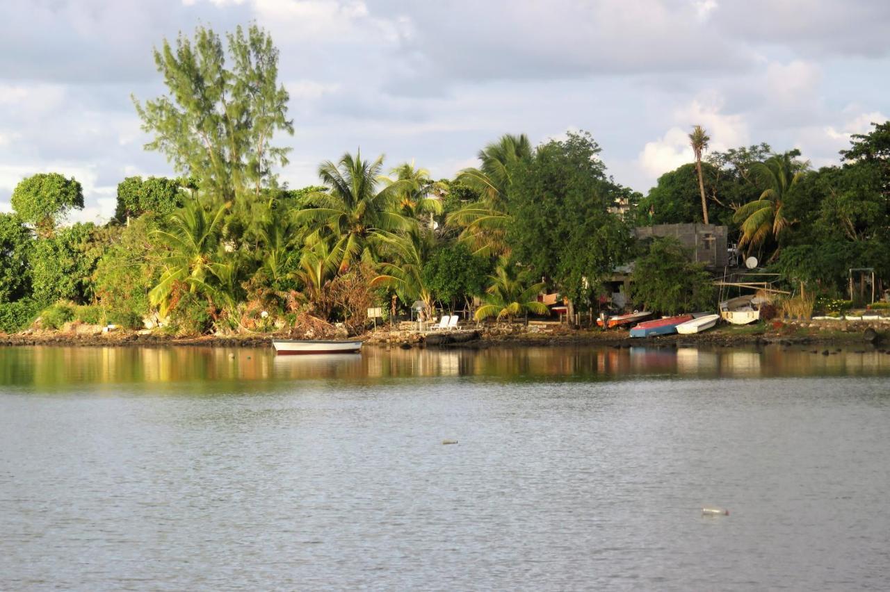 Sacha Tourist Residence 2 Mahebourg Bagian luar foto